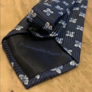 Ermenegildo Zegna Silk Tie ~ Made in Italy 🇮🇹 ~